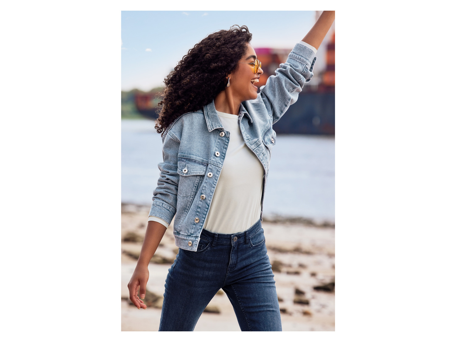 esmara® Veste en jean femme Acheter en ligne | LIDL