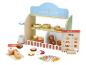 Jouet en bois de café pour enfants avec des pâtisseries, des beignets et de la monnaie.