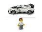 LEGO Speed Champions Bugatti Centodieci avec figurine de pilote.