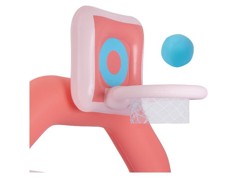 Panier de basket gonflable avec un ballon bleu, idéal pour les jeux d'eau.