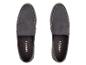 Deux mocassins Livergy gris avec des semelles blanches