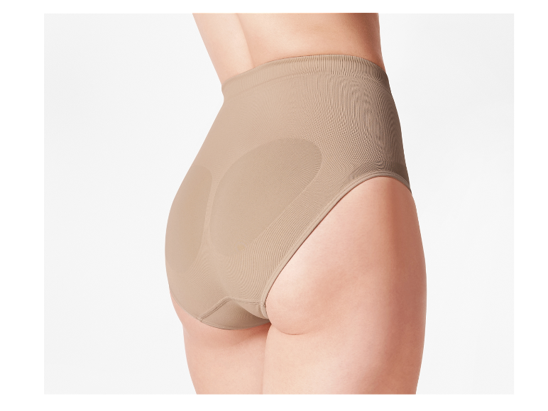 Culotte sculptante beige.