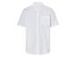 Chemise blanche à manches courtes en lin.