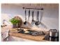 Rape multifonction en acier inoxydable SILVERCREST® sur le plan de travail de la cuisine.