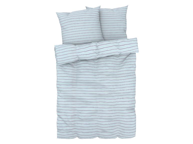 Parure de lit rayée bleu clair et gris : housse de couette et taies d'oreiller.