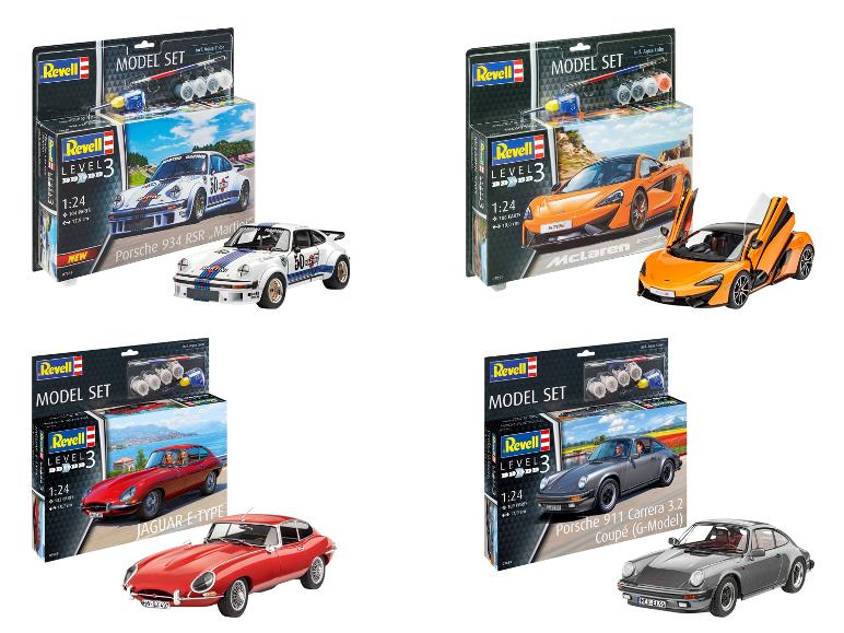 Quatre kits de modèles de voitures Revell : Porsche 934 RSR, McLaren 570S, Jaguar E-Type et Porsche 911 Carrera.