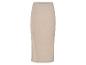 Jupe longue beige en tricot.