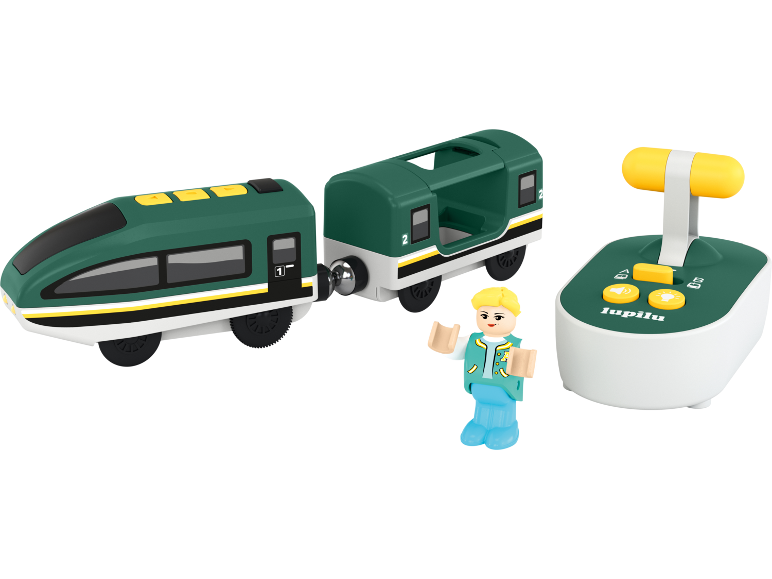 Train jouet vert avec wagons, figurine et télécommande.