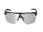 Lunettes de sport au design moderne.