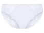 Culottes blanches en dentelle.