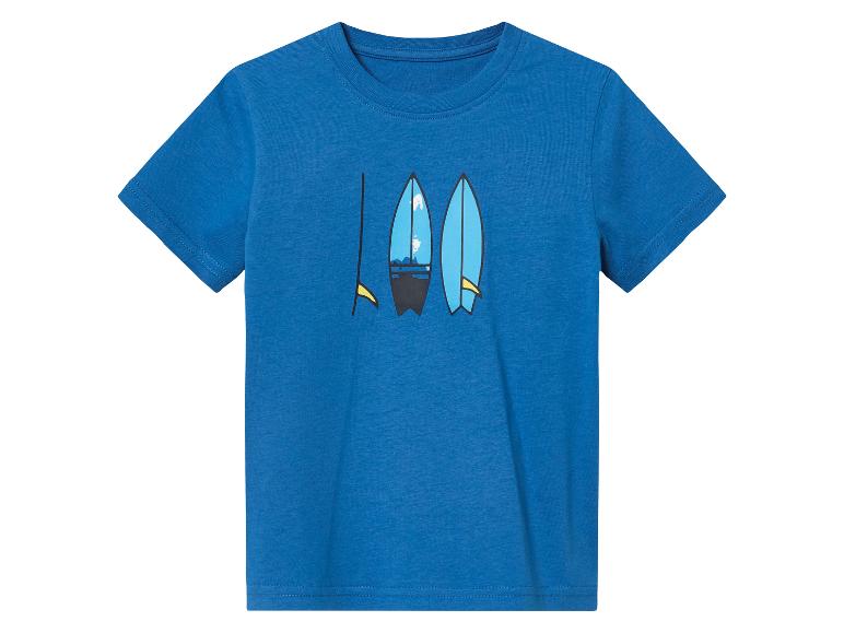 T-shirt bleu pour enfant avec impression de planches de surf.