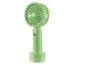 Ventilateur de bureau vert pâle, rechargeable et portatif.