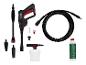 Nettoyeur haute pression Parkside : pistolet, tuyau, accessoires et produit de nettoyage.