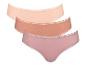 Trois paires de culottes roses avec de la dentelle.