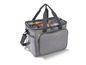 Sac gris avec poignées et bandoulière, rempli de différents pelotes de laine.