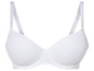 Un soutien-gorge blanc avec des bonnets lisses et des bretelles larges.