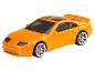 Une voiture jouet orange Nissan 300ZX.