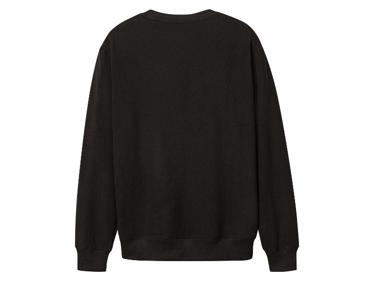 Pull noir simple à manches longues, vue de dos