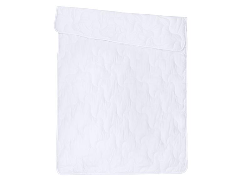 Couette blanche matelassée