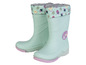 Une paire de bottes de pluie vert menthe avec un motif de glands et de feuilles.