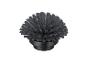Tête de brosse de toilette noire avec des poils gris denses.