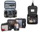 Trousses de toilette et organiseurs de voyage : sac à cosmétiques suspendu et rangements pour vêtements et accessoires électroniques.