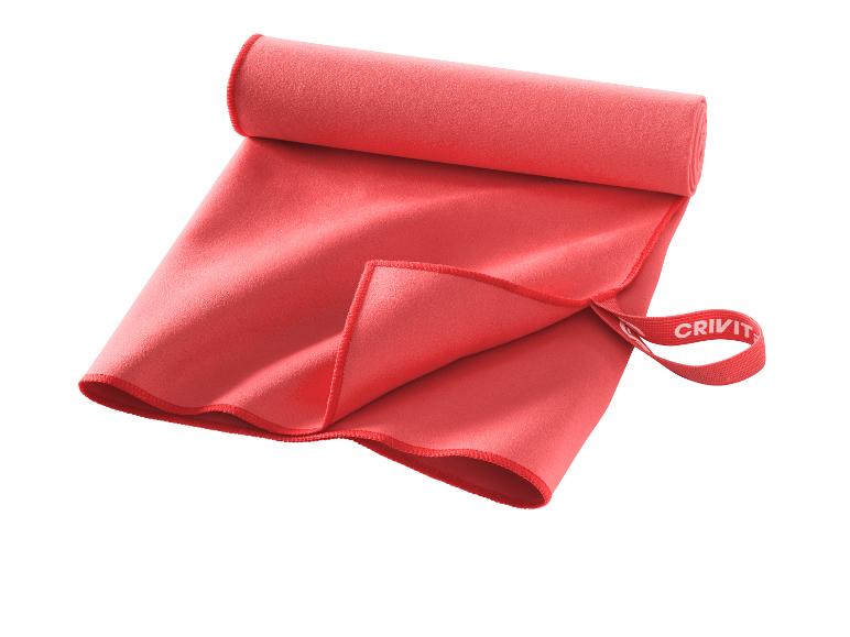 Serviette de sport Crivit rouge, microfibre, compacte.