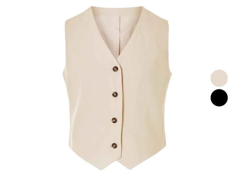Gilet beige sans manches, boutons foncés.
