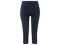 Leggings capri bleu foncé pour femmes.