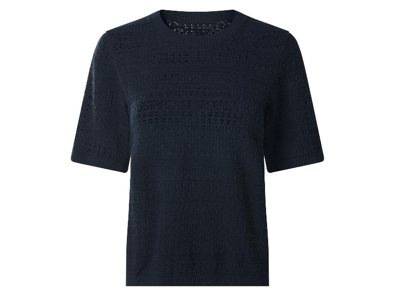 Pull bleu foncé à manches courtes avec motif ajouré.