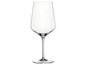 Un verre transparent pour du vin blanc.
