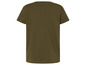Un t-shirt vert à manches courtes.