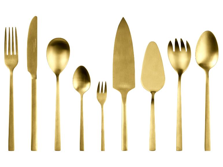 Couteaux, fourchettes et cuillères dorées Livarno Lux.