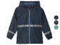 Veste imperméable pour enfant avec capuche et bandes réfléchissantes.