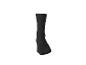 Chaussette noire individuelle sur fond blanc.
