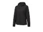 Veste softshell noire à capuche.