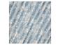 Tissu bleu clair à motifs floraux blancs.
