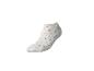 Chaussette courte blanche à motifs de cœurs rouges et roses.