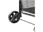Détail de la roue et du mécanisme de verrouillage d'un chariot de courses pliable.