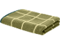 Serviette verte pliée avec un motif à carreaux blancs et une bordure bleue.