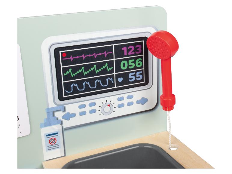Clinique pour bébés et vétérinaire 2 en 1