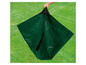 Un sac de jardin vert avec des poignées, adapté pour ramasser des feuilles et des déchets de jardin.