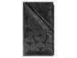 Nappe noire à motif géométrique.