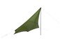 Une tente verte avec un poteau