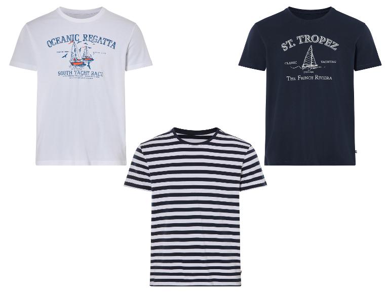 Trois t-shirts à thème nautique : blanc, bleu et rayé.
