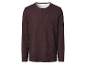 Une chemise henley à manches longues, marron foncé, en tissu gaufré.
