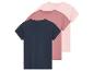 Trois t-shirts à manches courtes : bleu marine, rose poudré et rose saumon.
