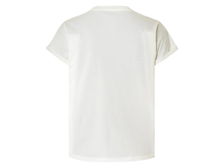 Robe t-shirt blanche pour femme.