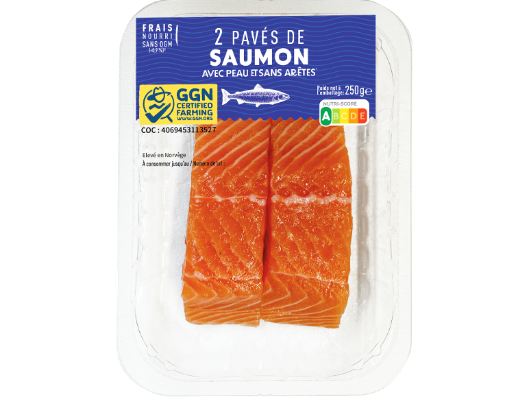 Deux pavés de saumon avec peau et sans arêtes, certifiés GGN, 250g, Nutri-score A.