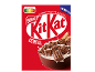 Céréales KitKat dans un bol avec du lait, Nutri-Score B, nouveau produit.